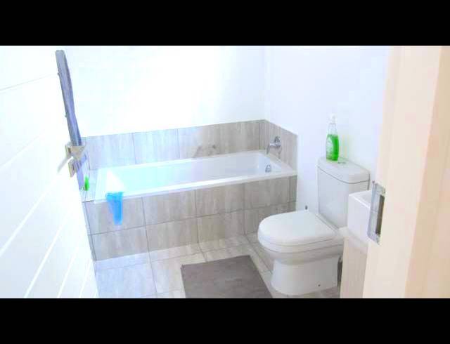 2 BEDROOM APARTMENT FOR SALE IN RIVONIA